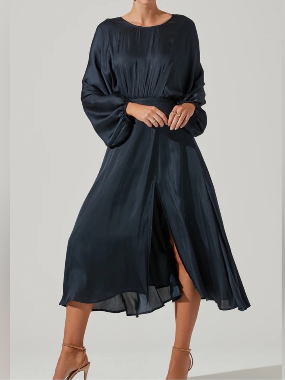 ASTR The Label Marin Dolman Sleeve Midi Dress Midnight Blue Large